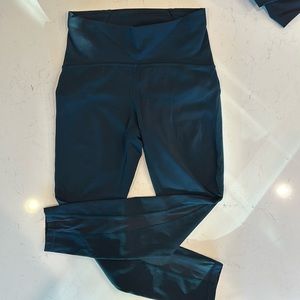 Lululemon Size 6 workout pants, 25” inseam, dark blue